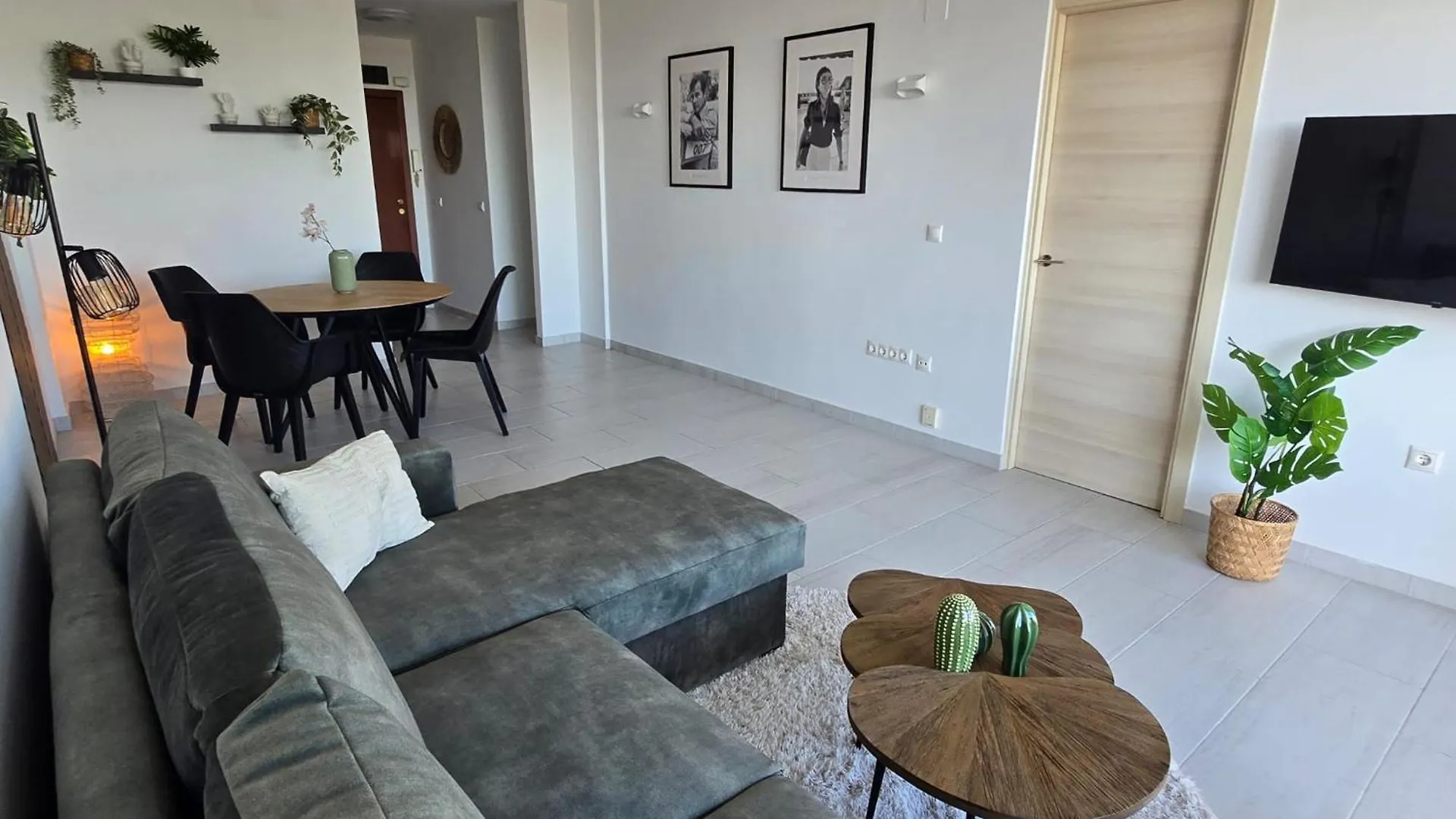 Marbella City Center Appartment Walking Distance Beach And Plaza De Los Naranjos Apartment